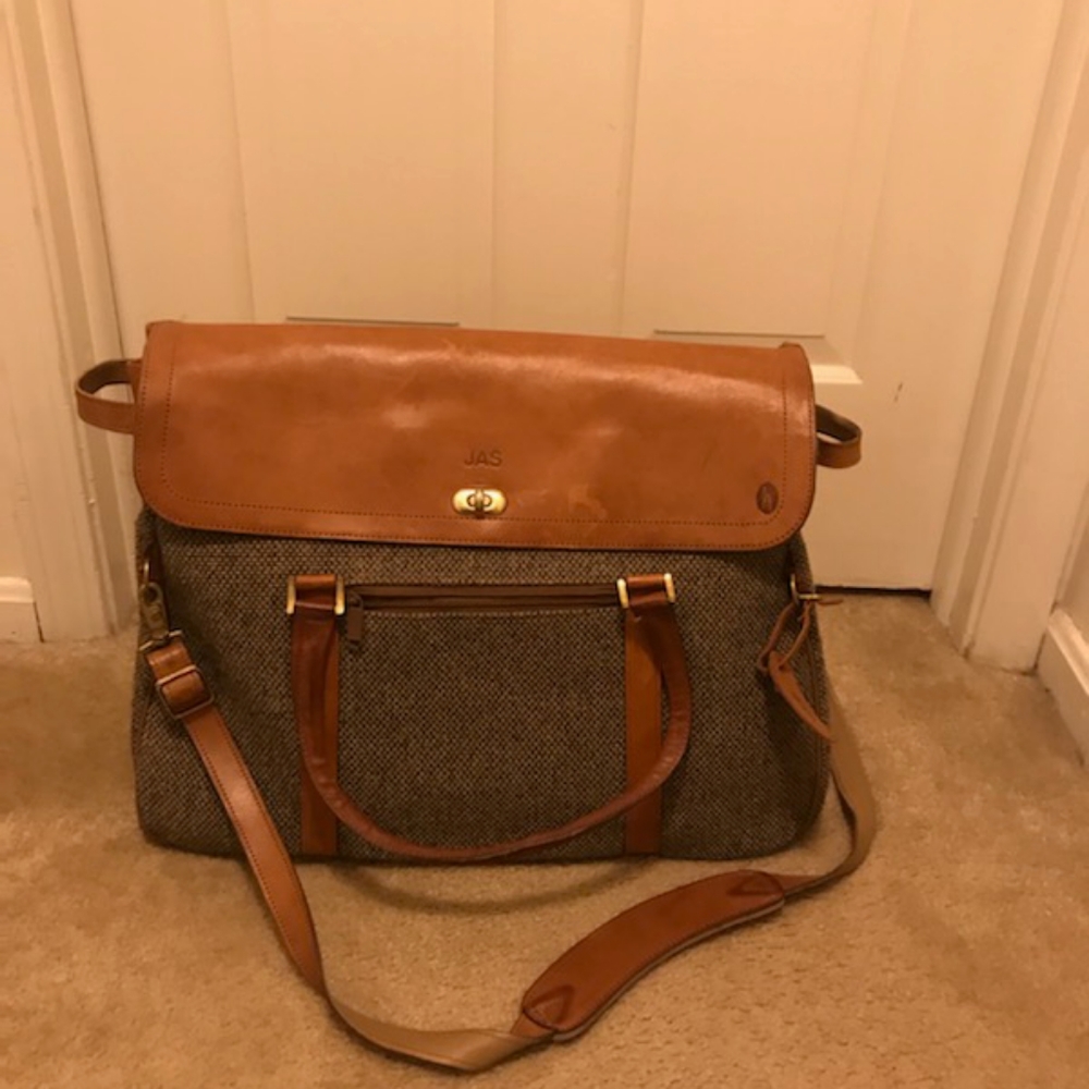 Carry on case